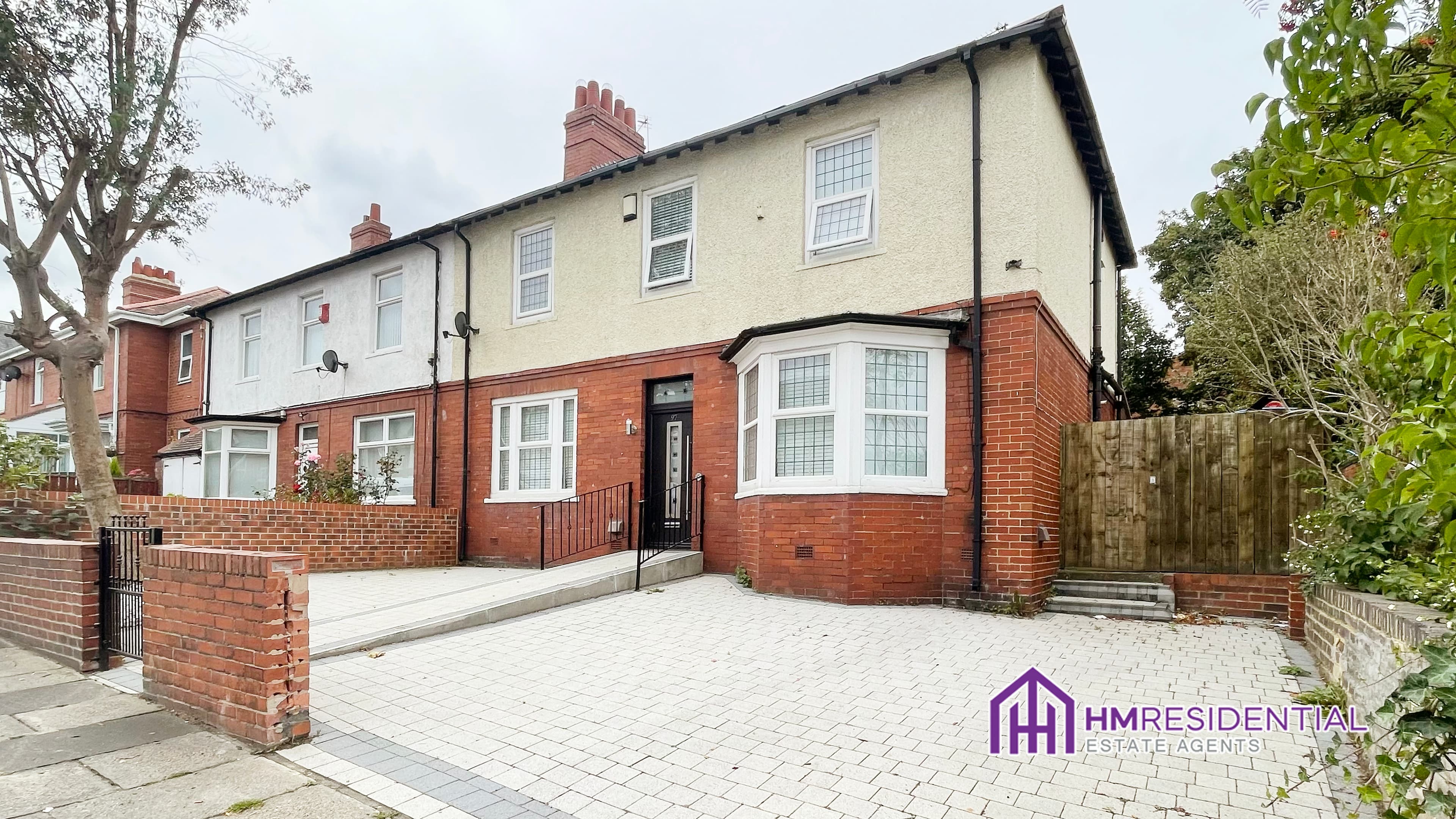 5 Bed Semi Detached — Wingrove Road, Fenham, Newcastle upon Tyne, NE4 9BU